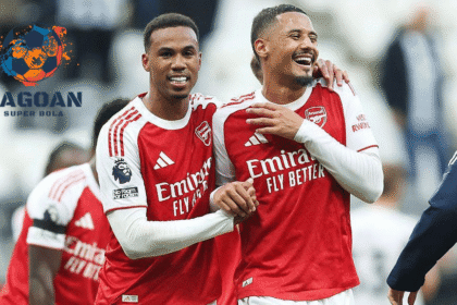 Jagoan Super Bola - Platform taruhan bola parlay terpercaya dengan analisis mendalam Premier League Arsenal oleh Gary Neville dan Jamie Carragher tentang pengaruh Gabriel