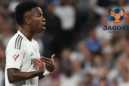 Vinícius Jr. merayakan gol untuk Real Madrid dalam pertandingan Liga Champions 2025
