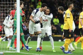Pemain Tottenham Hotspur merayakan gol ke gawang Borussia Dortmund pada laga Liga Champions UEFA