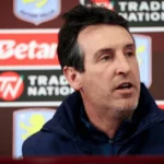 Manajer Aston Villa Unai Emery berbicara dalam konferensi pers klub menjelang pertandingan Liga Inggris